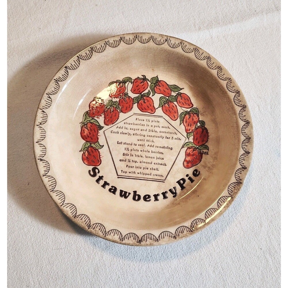 Vtg Strawberry Pie Plate Cottage Kitchen Decor Distressed Primitive Farmhouse